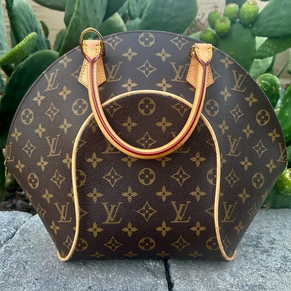 Louis Vuitton Ellipse MM - Picture 1 of 10